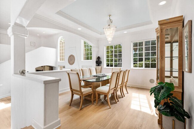 Building Photo - 1 Overlook Pl