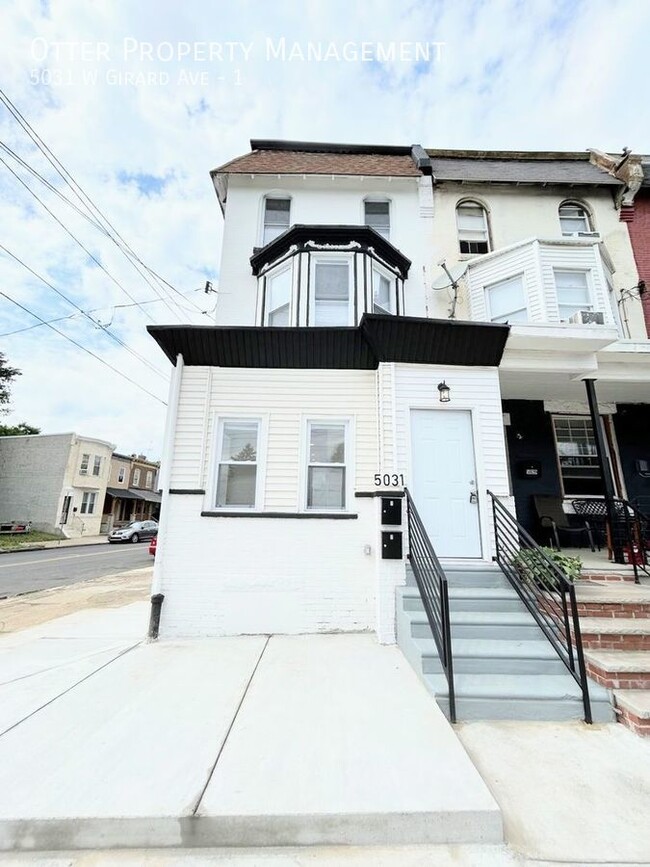 Building Photo - Stunning 3BR/1BA West Philly Home with Was...