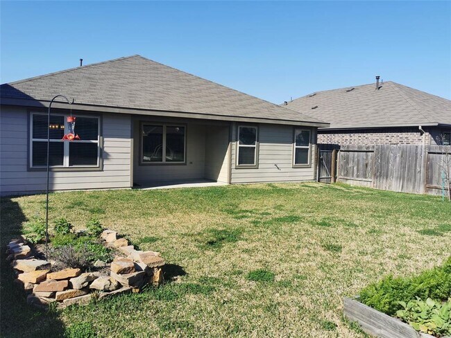 Building Photo - 29331 Dunns Creek Ct