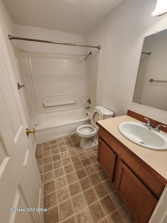 Building Photo - 3430 I St NE