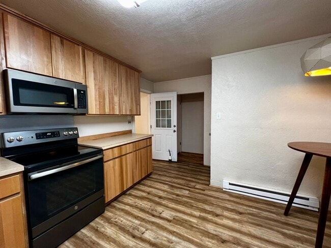 Building Photo - 261 Wilcox Rd