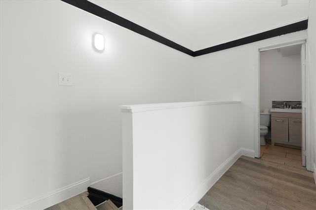 Building Photo - 7152 Fair Oaks Ave