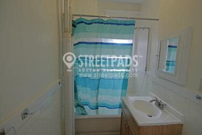 Building Photo - 2 bedroom in Malden MA 02148