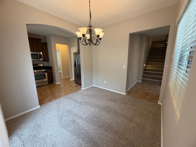 Building Photo - Community pool and a low maintenance yard