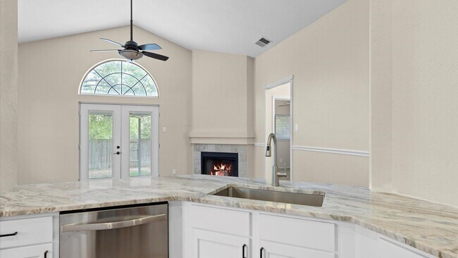 Building Photo - Parkwood