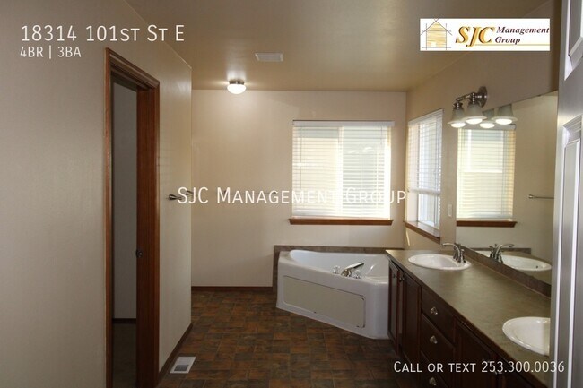 Building Photo - 18314 101st St E