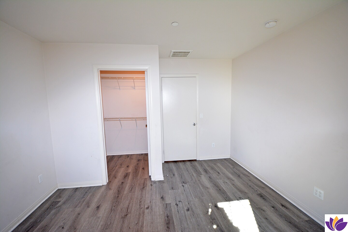 Building Photo - 14107 W Birch Ln