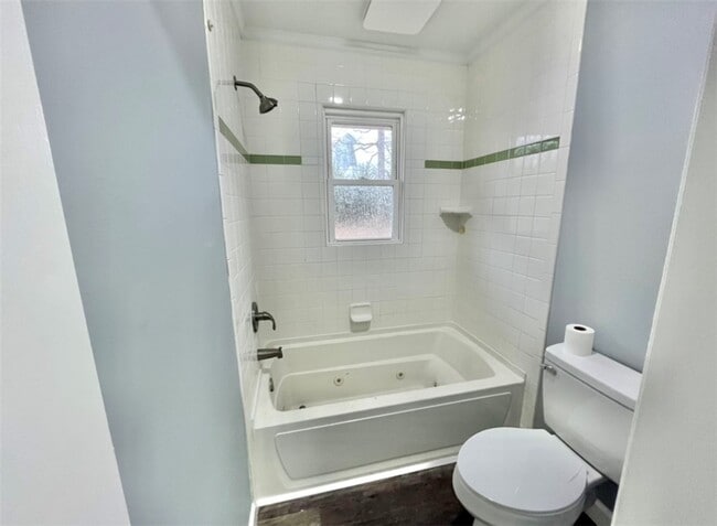 Building Photo - 207 Keystone Dr