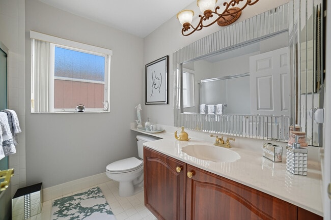 Building Photo - 12573 Coral Lakes Dr