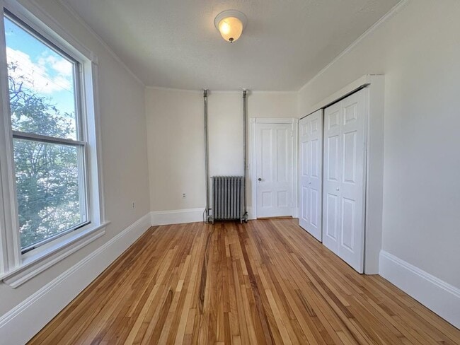 Building Photo - 63 3rd St