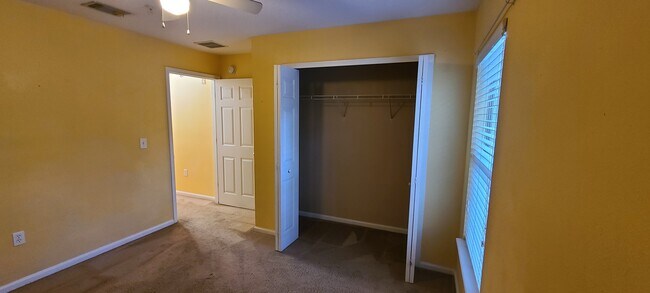 Building Photo - 9420 Osprey Branch Trail