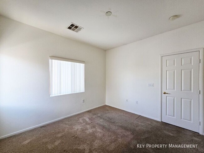 Building Photo - 4005 Pepper Thorn Ave