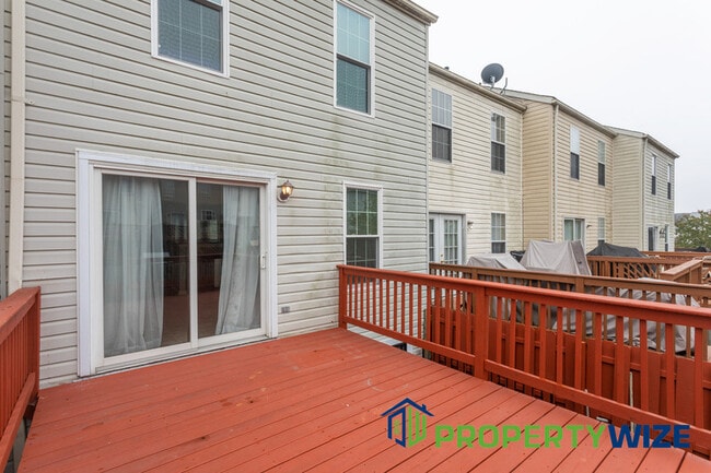 Building Photo - 10 Blackfoot Ct