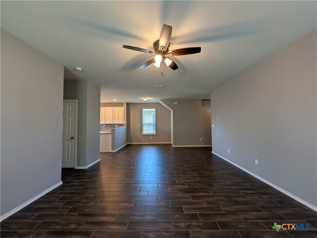 Building Photo - 357 Autumn Blaze