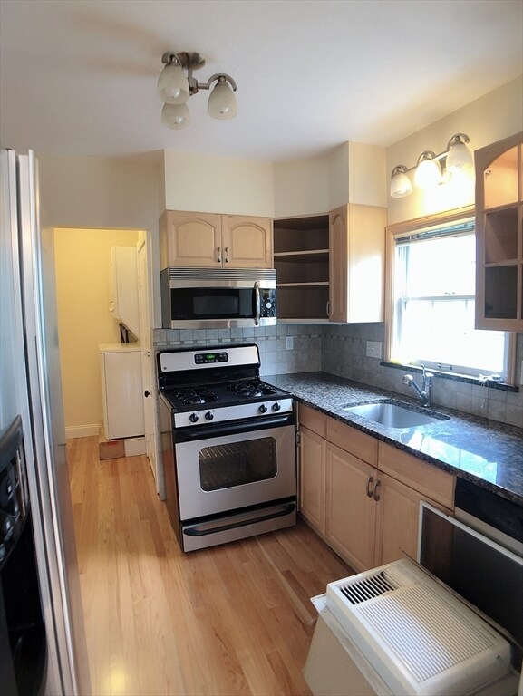 Building Photo - 31 Gilbert Rd