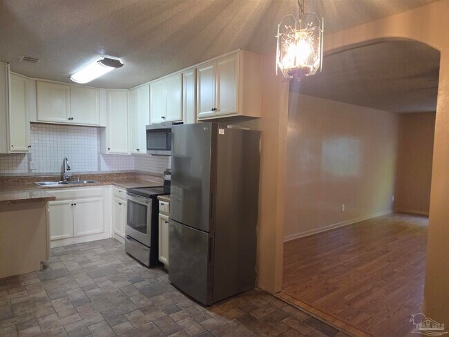 Building Photo - 1540 Wilimar Pl