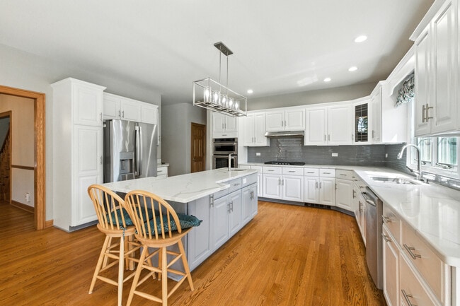 Building Photo - 15141 Arbor Dr