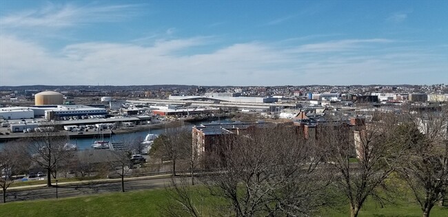 Building Photo - 50 Boatswains Wy