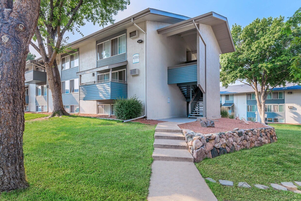 Central Heights Apartments Colorado Springs Co Apartment Finder