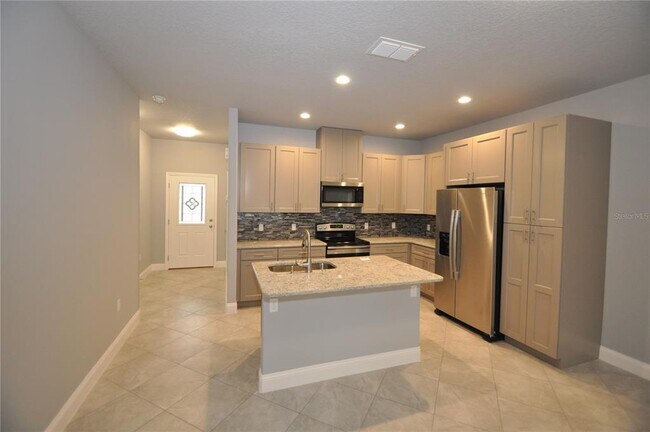 Building Photo - 24 Prosperity Ln