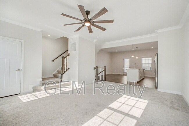 Building Photo - 1101 Rampart Dr