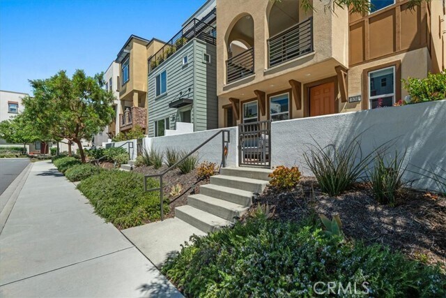 Building Photo - 634 Daniel Freeman Cir