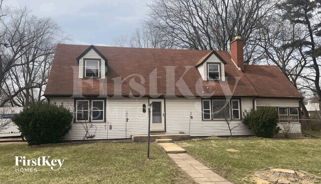 Building Photo - 1802 Evergreen Rd