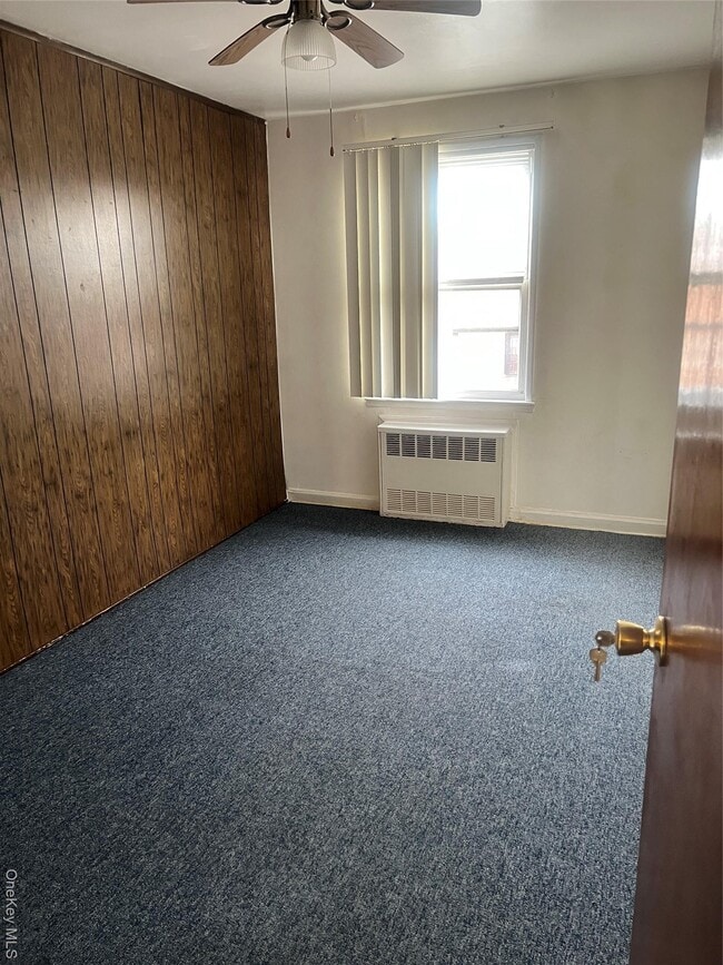 Building Photo - 1019 E 104th St