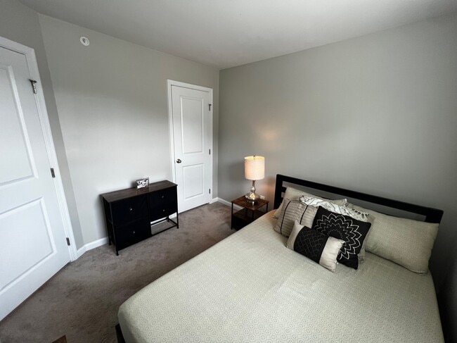 Building Photo - 5316 Austin Knoll Ct