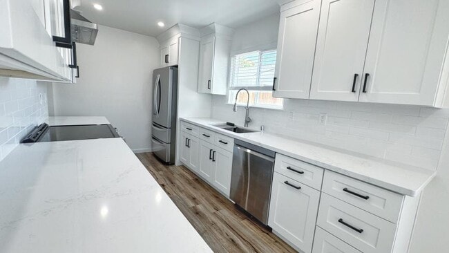 Building Photo - 3 bedroom in Santa Clara CA 95050
