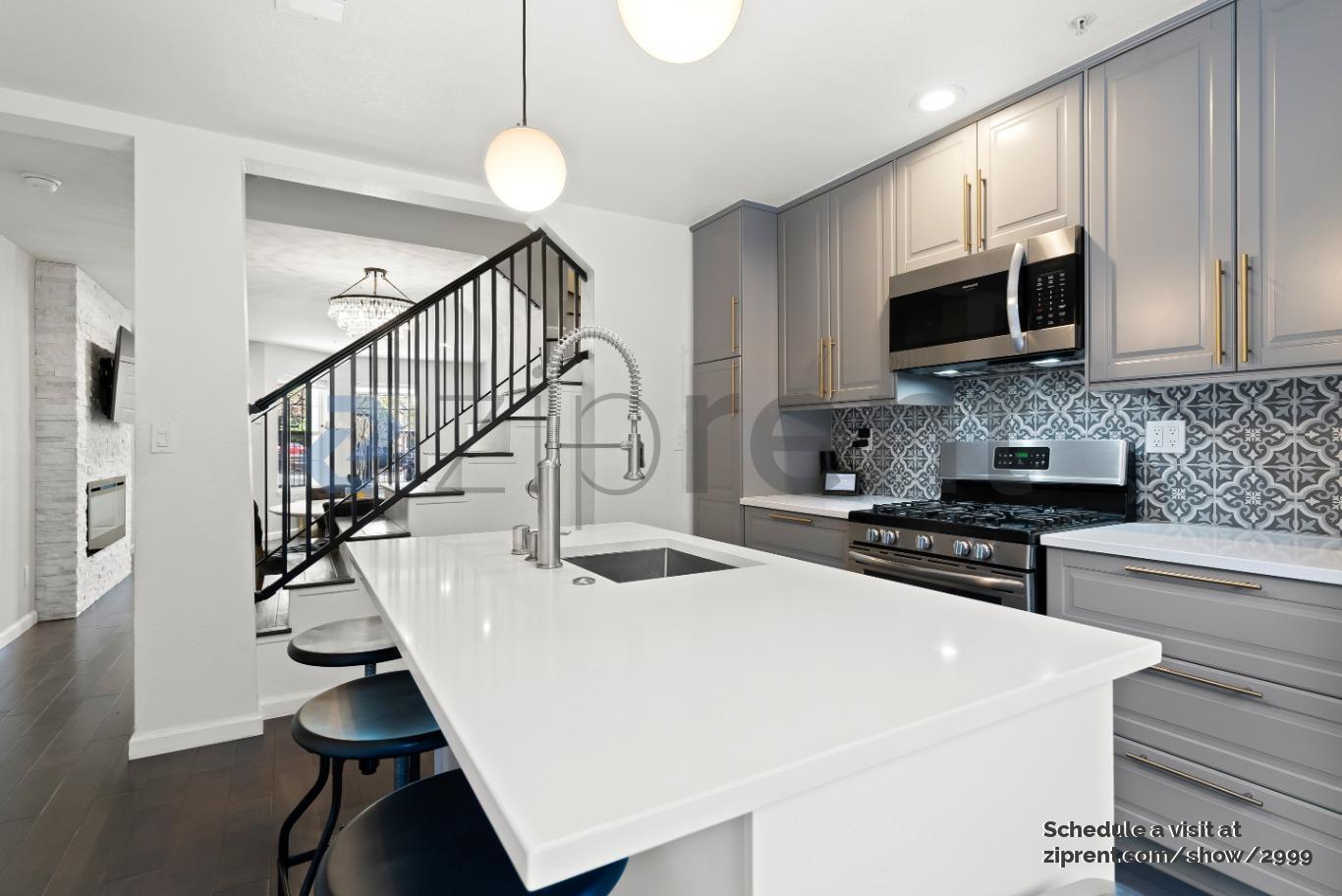 Building Photo - 137 Margo Dr