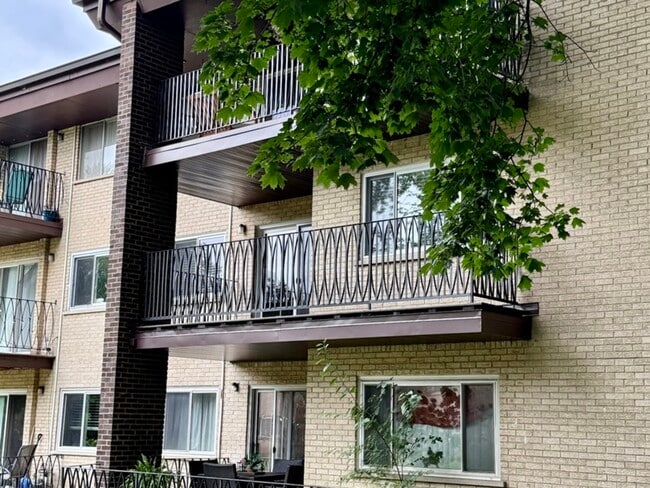 Building Photo - 505 S Cleveland Ave