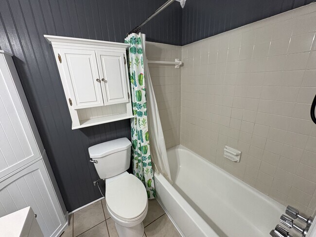 Building Photo - 1501 Antler Cir