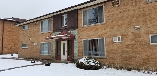 Primary Photo - 15291 Triskett Rd