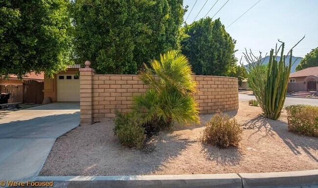Building Photo - 51740 Avenida Carranza