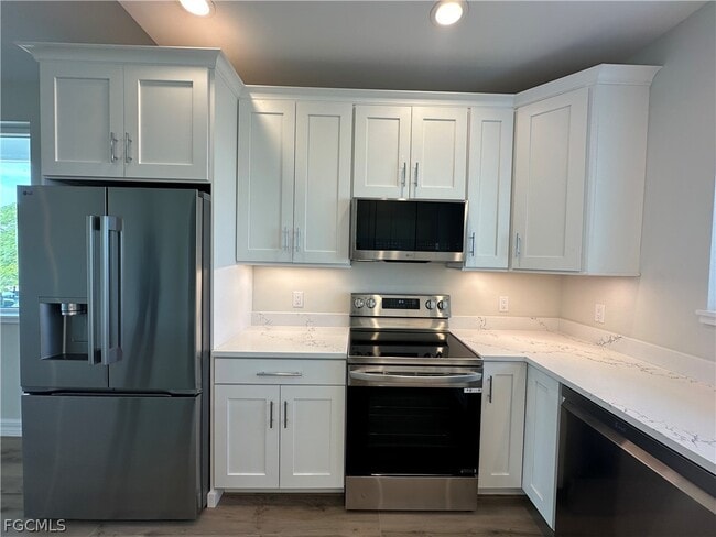 Building Photo - 4717 Spring Creek Dr