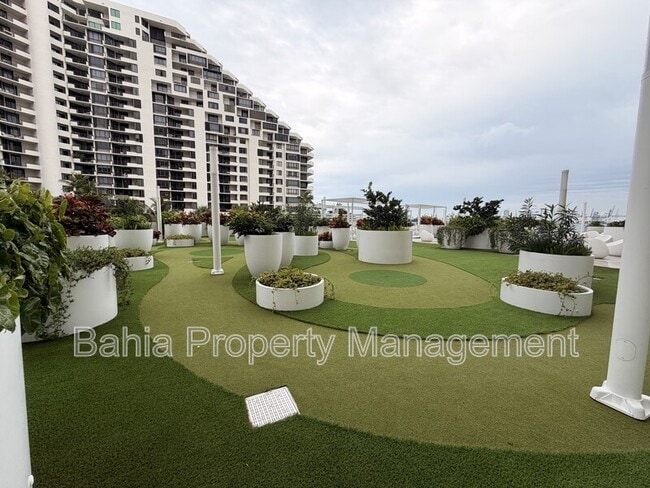 Building Photo - 770 Claughton Island Dr