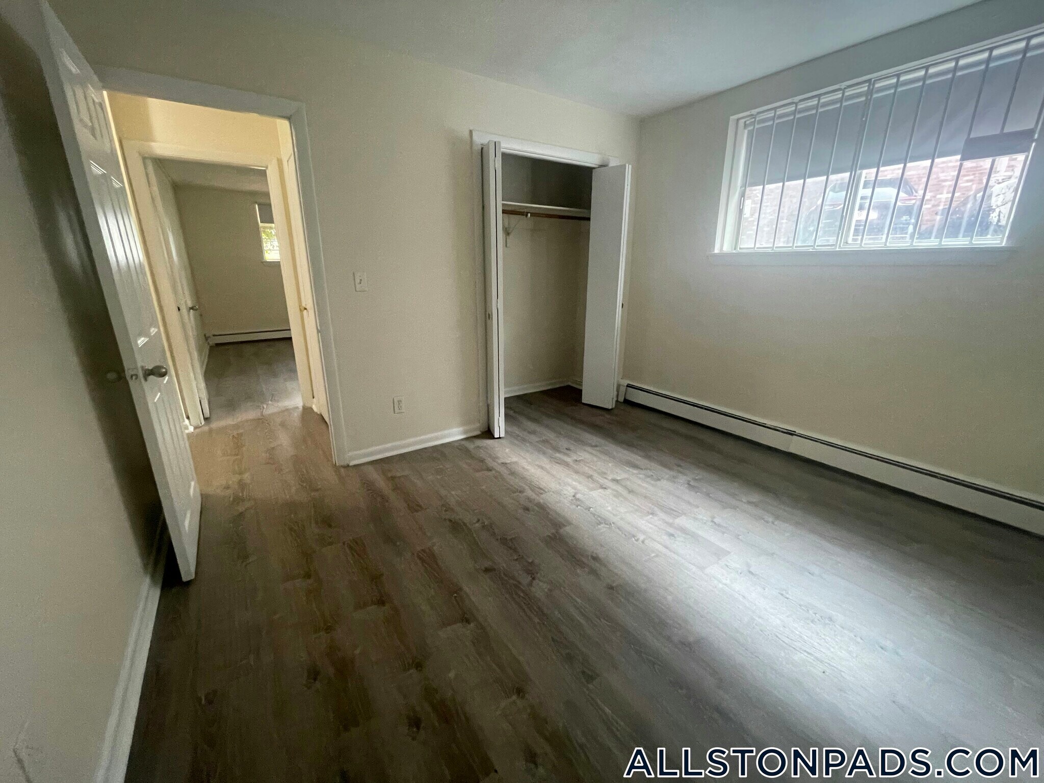 Building Photo - 88 Gardner St