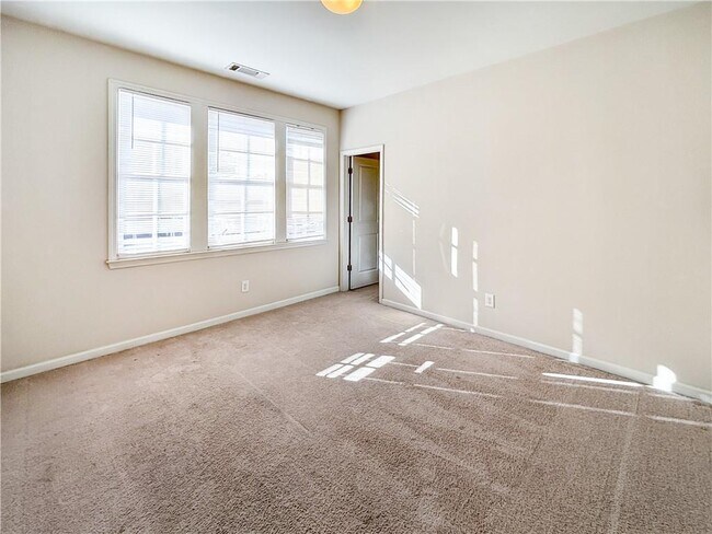 Building Photo - 119 Still Pine Bend