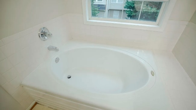 Building Photo - 1747 Wood Carriage Way