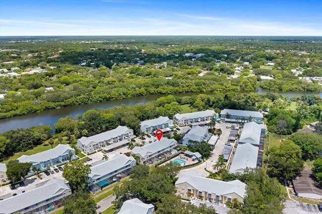 Building Photo - 6175 Riverwalk Ln