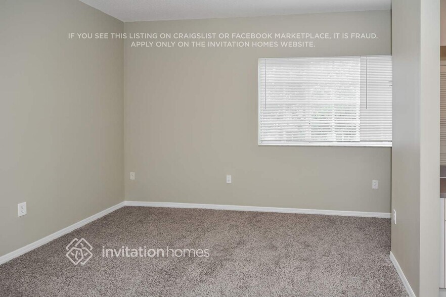 Building Photo - 14951 SW 157th Ct