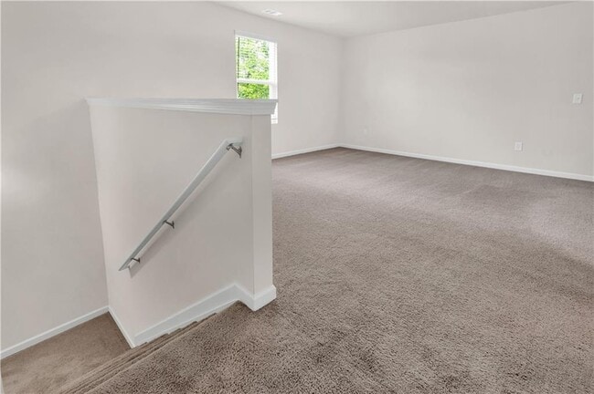 Building Photo - 4715 Bluffton Ct