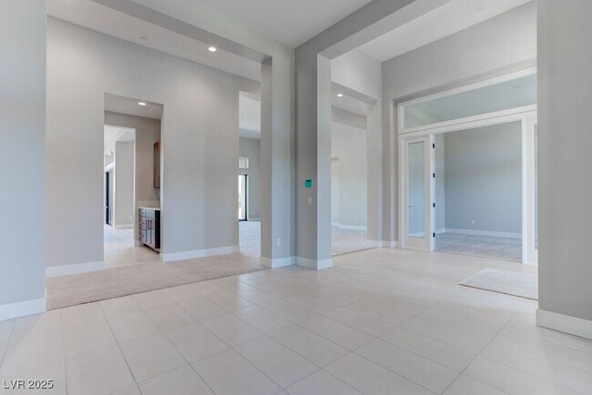 Building Photo - 4778 Outlook Peak St