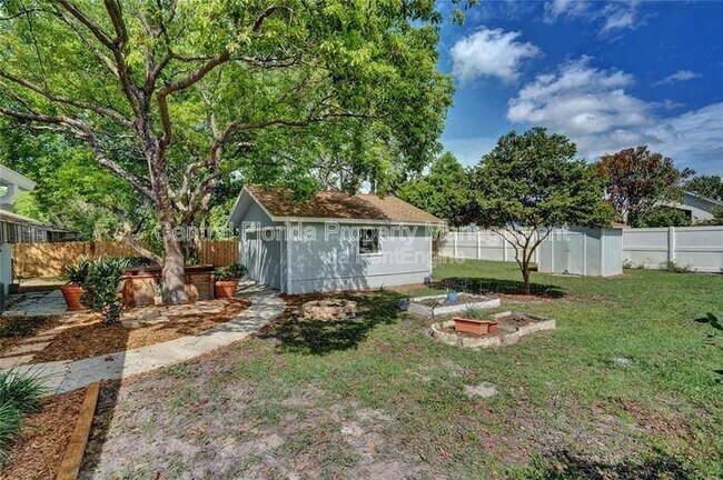 Building Photo - 7917 Carolina Ln