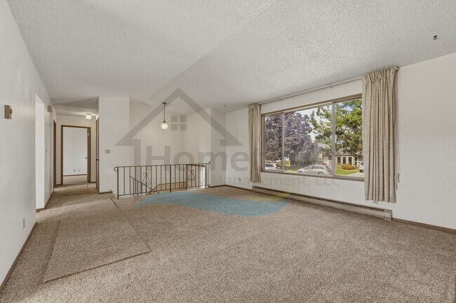 Building Photo - 4424 W Redding Rd