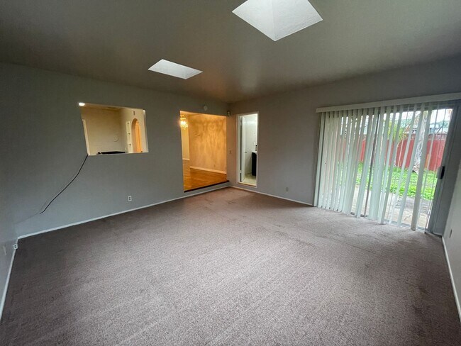 Building Photo - MUST SEE! BEAUTIFUL 3 BEDROOM 2 BATH HOME IN HAYWARD CA!!!