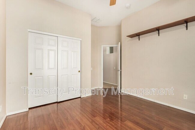 Building Photo - 6502 S Adobe Dr