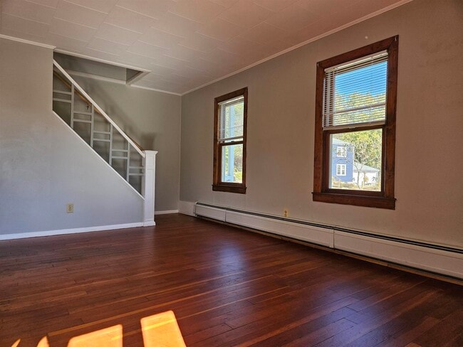 Building Photo - 16 McKenzie Dr