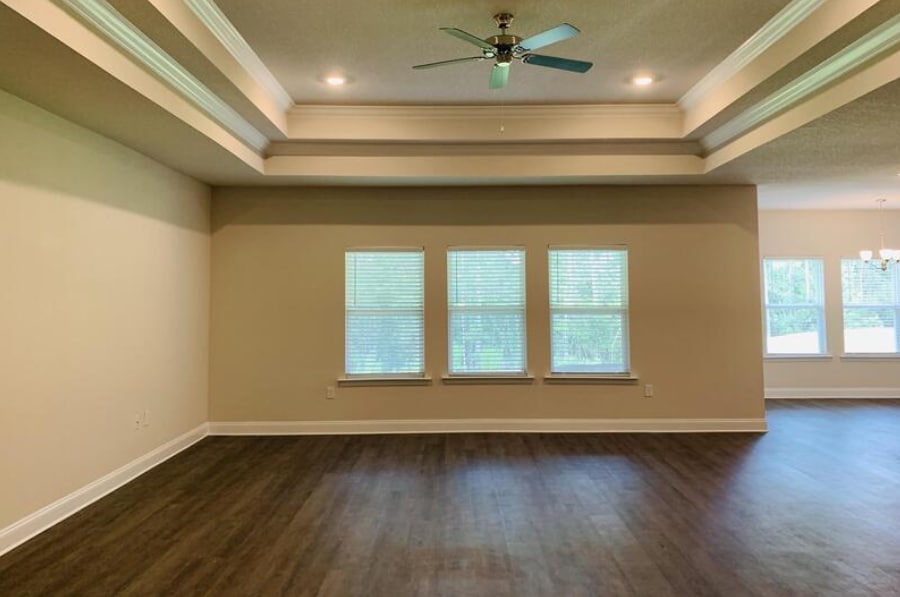 Building Photo - 31180 Semper Dr
